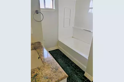 13007 Abalone Way, Houston, TX 77044 - Photo 8