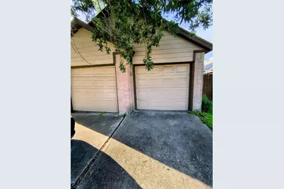 13007 Abalone Way, Houston, TX 77044 - Photo 2