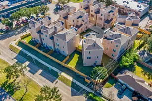 9406 Glenfield Ct, Houston, TX 77096 - Photo 18