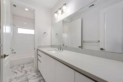9406 Glenfield Court, Houston, TX 77096 - Photo 16