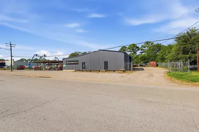 513 N Main Street, Caldwell, TX 77836 - Photo 18