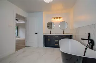 10300 Mayfield Rd, Houston, TX 77043 - Photo 28