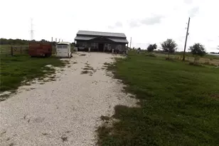 4726 County Rd 45, Angleton, TX 77515 - Photo 18