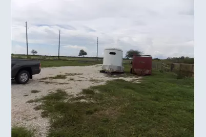 4726 County Road 45, Angleton, TX 77515 - Photo 28