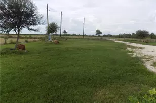 4726 County Rd 45, Angleton, TX 77515 - Photo 22