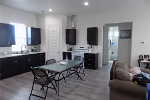 4726 County Rd 45, Angleton, TX 77515 - Photo 32