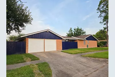 8918 Mobud Drive, Houston, TX 77036 - Photo 4