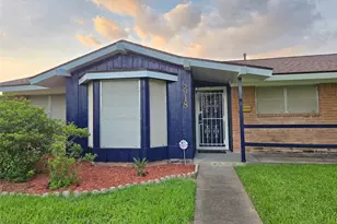 8918 Mobud Dr, Houston, TX 77036 - Photo 2