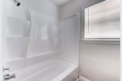 1209 Cabell St Street, Houston, TX 77022 - Photo 4