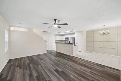 7 Wineberry Place, The Woodlands, TX 77382 - Photo 4
