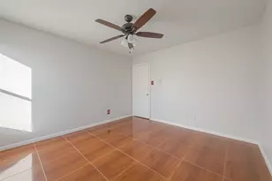 9407 Demsey Mill Dr, Sugar Land, TX 77498 - Photo 30