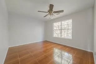 9407 Demsey Mill Dr, Sugar Land, TX 77498 - Photo 32