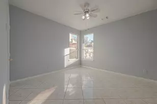 9407 Demsey Mill Dr, Sugar Land, TX 77498 - Photo 20