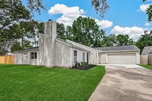 12238 Briar Forest Dr, Houston, TX 77077 - Photo 2