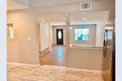 1602 Henninger Street, Houston, TX 77023 - Photo 4