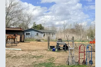13700 Burnett Road, Beasley, TX 77417 - Photo 22