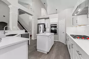 170 Linton Downs Pl, The Woodlands, TX 77382 - Photo 14