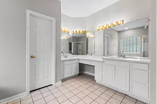 170 Linton Downs Pl, The Woodlands, TX 77382 - Photo 20