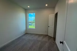 27451 Sunterra Village Dr, Katy, TX 77493 - Photo 16