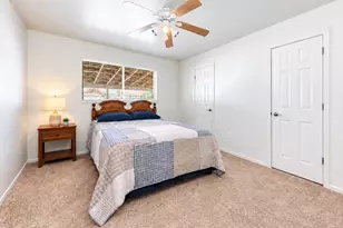 1403 Avenue F, Danbury, TX 77534 - Photo 22