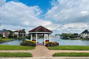 14303 Tasmania Ct, Sugar Land, TX 77498 - Photo 42