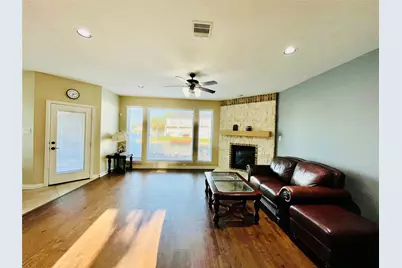 14303 Tasmania Court, Sugar Land, TX 77498 - Photo 4