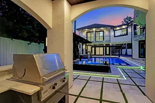5158 Huckleberry Cir, Houston, TX 77056 - Photo 24