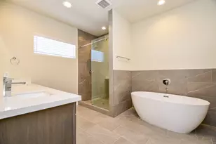 2305 Silva Park Ln, Houston, TX 77091 - Photo 20