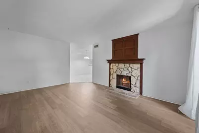 4649 Wild Indigo Street #337, Houston, TX 77027 - Photo 8