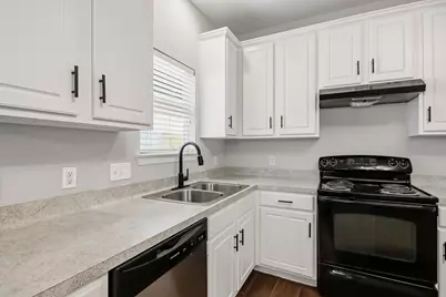 10023 Checkerberry Park Lane, Tomball, TX 77375 - Photo 8