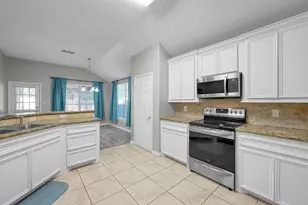 121 Clear Water Street W, Montgomery, TX 77356 - Photo 8