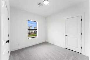 205 S 2nd St, Beasley, TX 77417 - Photo 16