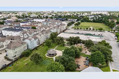 1141 Beasley Hills Ln, Houston, TX 77008 - Photo 38