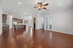 1141 Beasley Hills Ln, Houston, TX 77008 - Photo 14