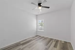 760 Juneau Ct, Montgomery, TX 77316 - Photo 14