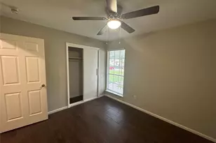 9939 Valley Park Dr, Houston, TX 77078 - Photo 14