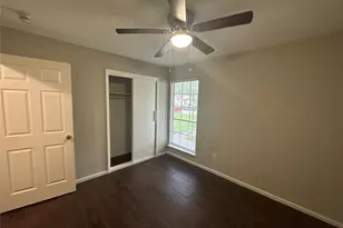 9939 Valley Park Dr, Houston, TX 77078 - Photo 12