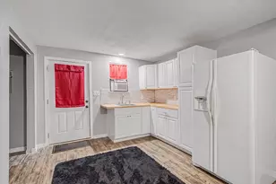 157 Houston St, Angleton, TX 77515 - Photo 40