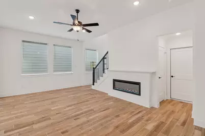 26257 E Outrider Banks Circle, Montgomery, TX 77316 - Photo 10