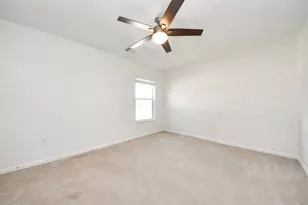 2705 Calico Creek Ln, Pearland, TX 77584 - Photo 18