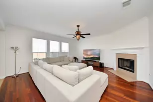 2705 Calico Creek Ln, Pearland, TX 77584 - Photo 6