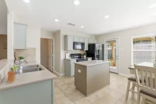 10215 Riderdale Park Ln, Houston, TX 77070 - Photo 10