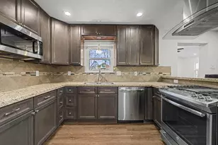 3812 Hardin Rd, Baytown, TX 77521 - Photo 4