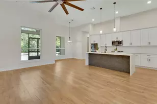 73 Wyndemere Dr, Montgomery, TX 77356 - Photo 4