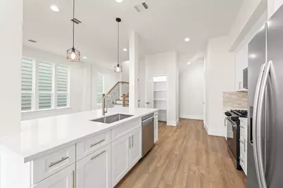 1805 Palmetto Landing Drive, Houston, TX 77009 - Photo 10