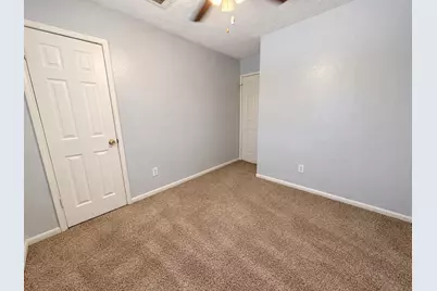 3804 Briar Hollow Drive, Dickinson, TX 77539 - Photo 18