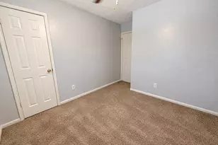 3804 Briar Hollow Dr, Dickinson, TX 77539 - Photo 18