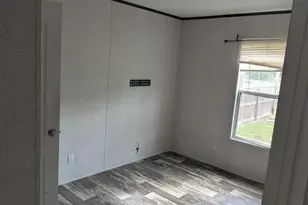 15695 Schank Rd, Conroe, TX 77306 - Photo 12