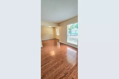 22 W Broken Oak Court, The Woodlands, TX 77381 - Photo 4