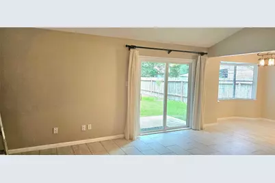 22 W Broken Oak Court, The Woodlands, TX 77381 - Photo 8